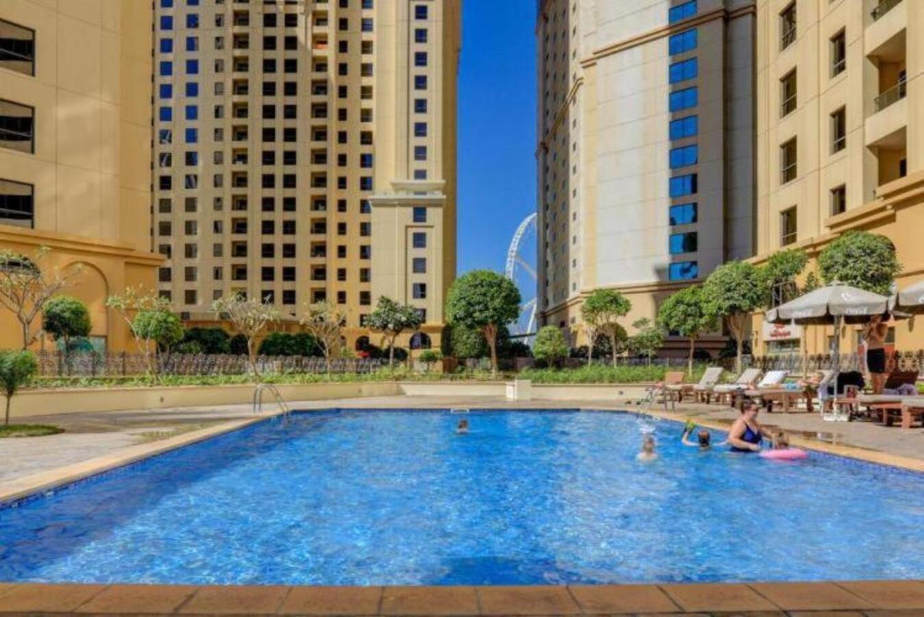 Moonlight Hostel Jbr - 2Min Walk To Jbr Beach - Gym - 2Min Metro Station - Poll Дубай Экстерьер фото