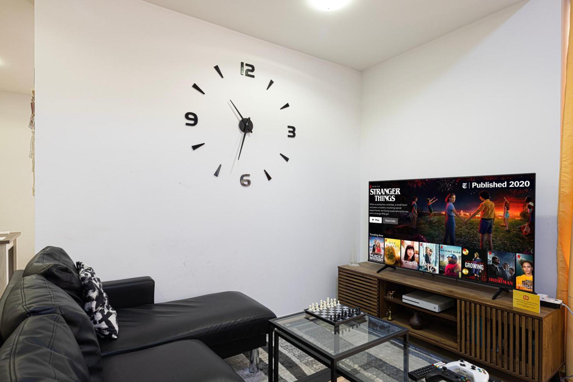 Moonlight Hostel Jbr - 2Min Walk To Jbr Beach - Gym - 2Min Metro Station - Poll Дубай Экстерьер фото